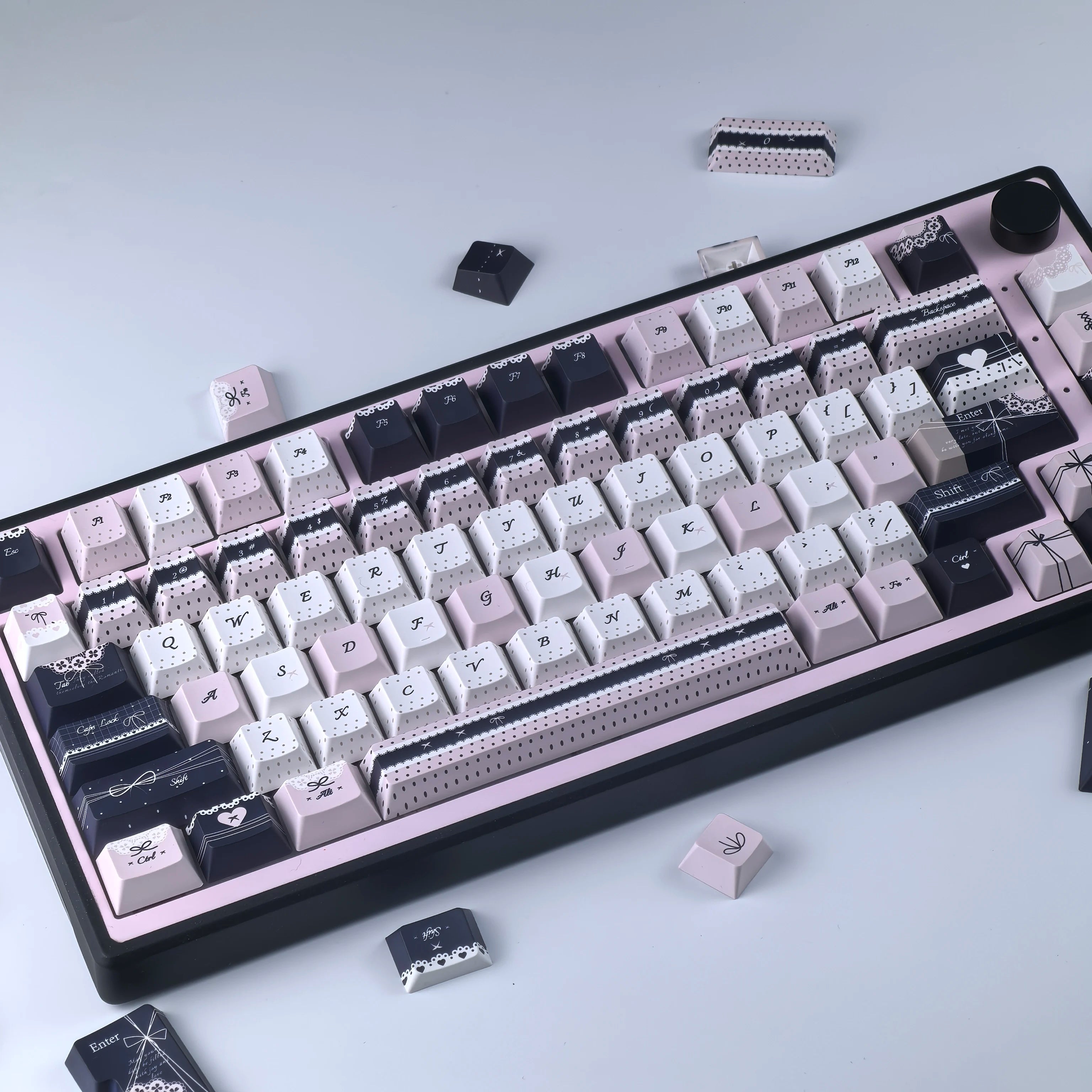 MAIMOOO Lolita Style Keycaps Pbt Moa Cherry Cute Blue Pink Black Customized Sublimation Keycaps AZERTY Alice Layout